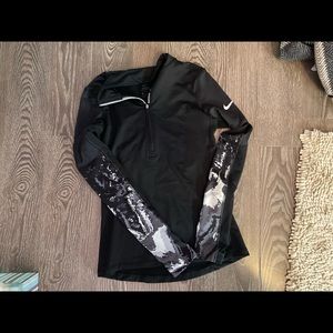 Nike Quarter Zip Up Sweater